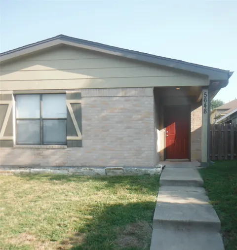 5648 Pinon Vista Drive