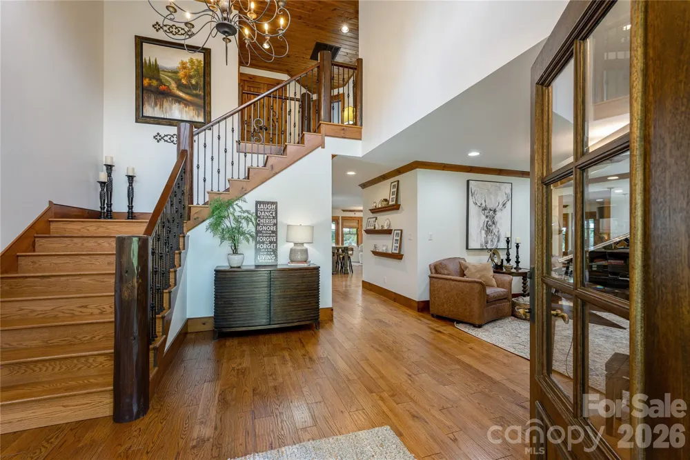 345 Prospect Drive Burnsville, NC 28714