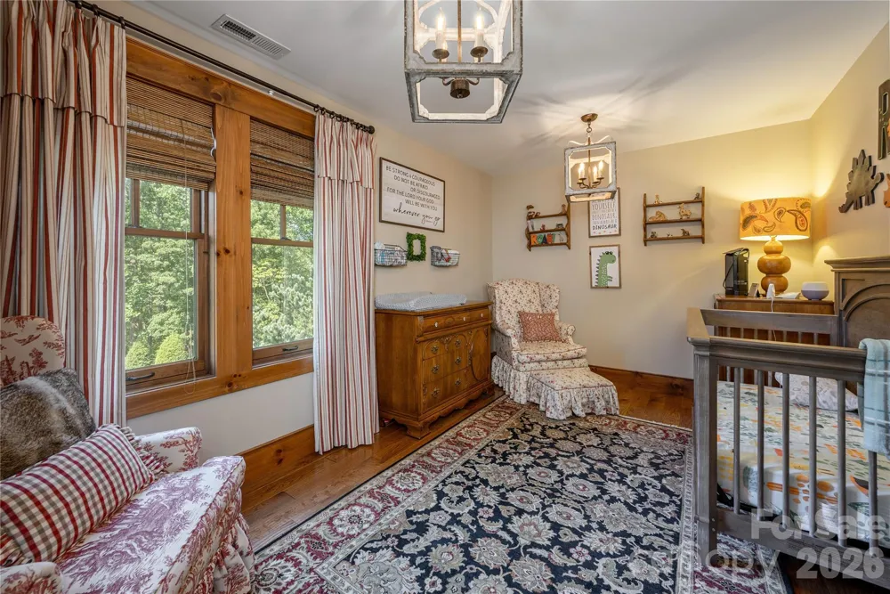 345 Prospect Drive Burnsville, NC 28714