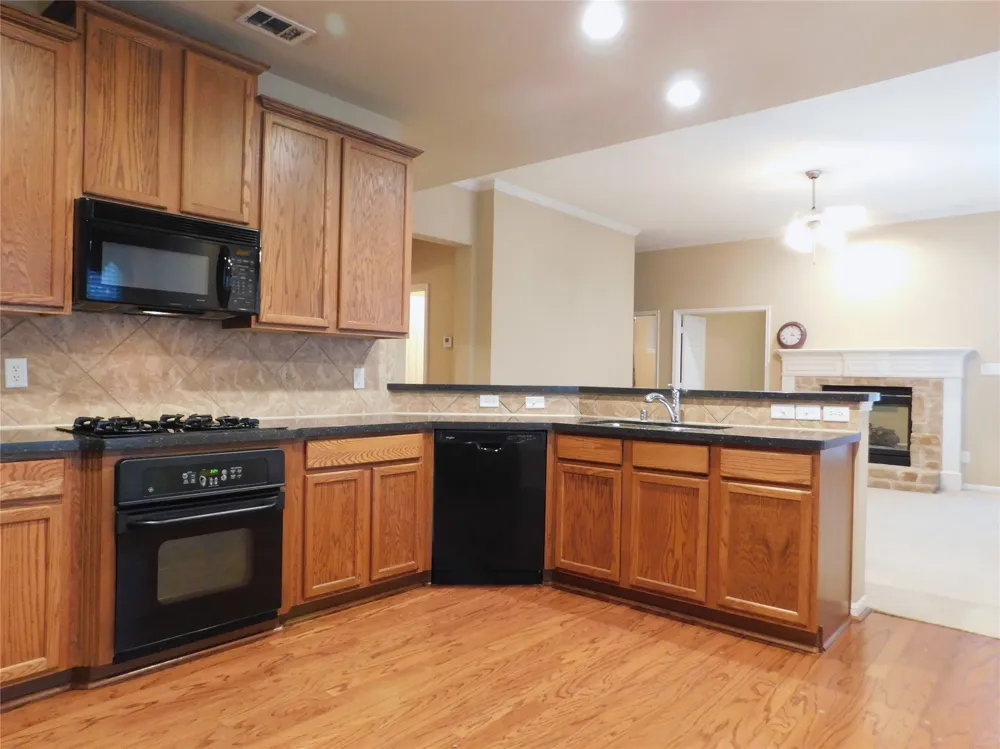 108 Red Bluff Drive Hickory Creek, TX 75065