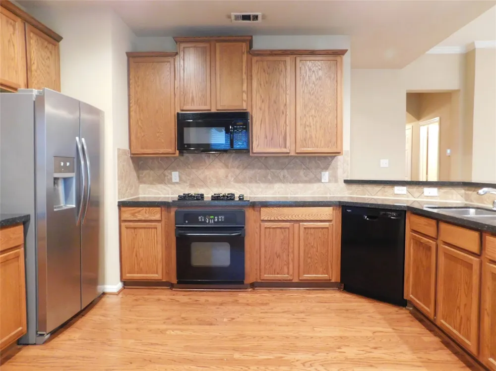 108 Red Bluff Drive Hickory Creek, TX 75065