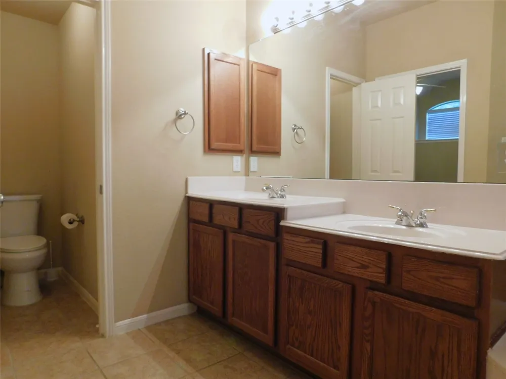 108 Red Bluff Drive Hickory Creek, TX 75065