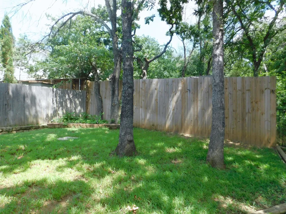 108 Red Bluff Drive Hickory Creek, TX 75065