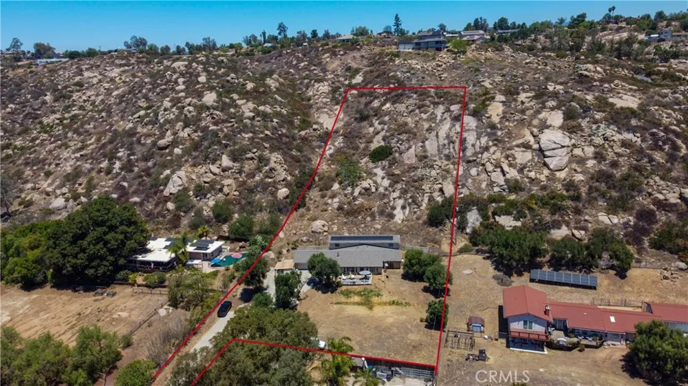 1529 Olive Ramona, CA 92065