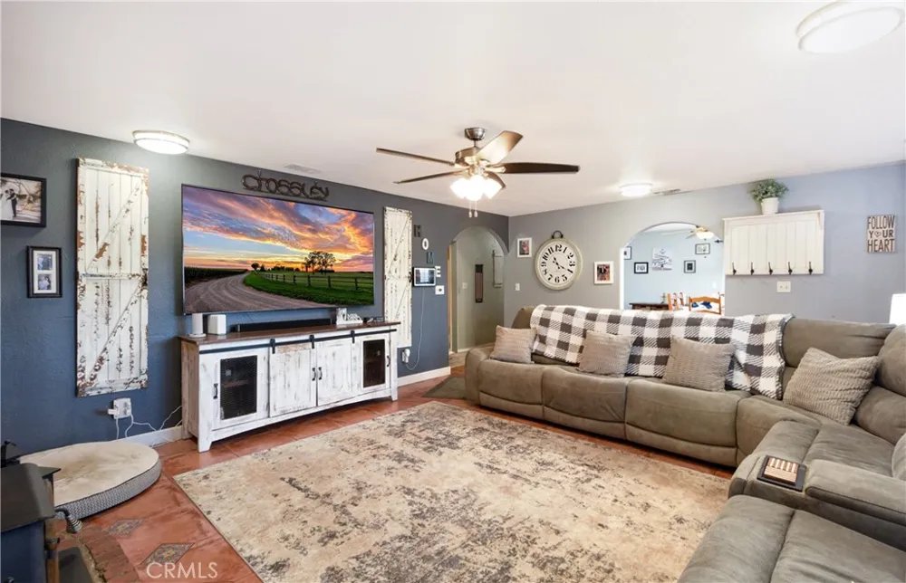 1529 Olive Ramona, CA 92065
