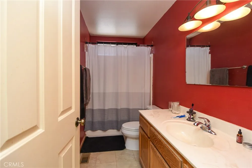 1529 Olive Ramona, CA 92065