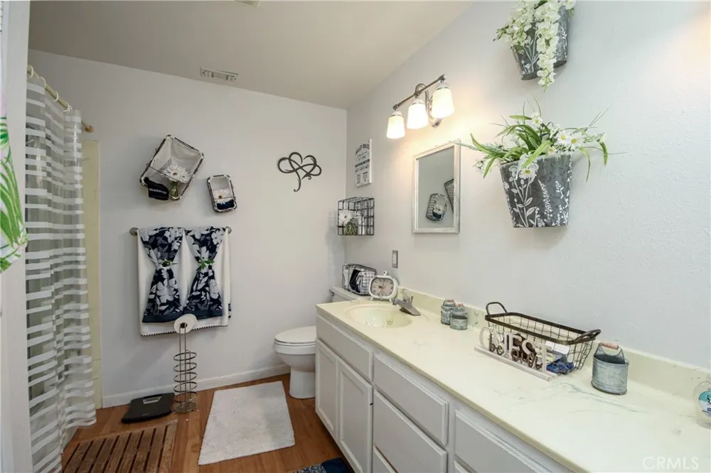 1529 Olive Ramona, CA 92065