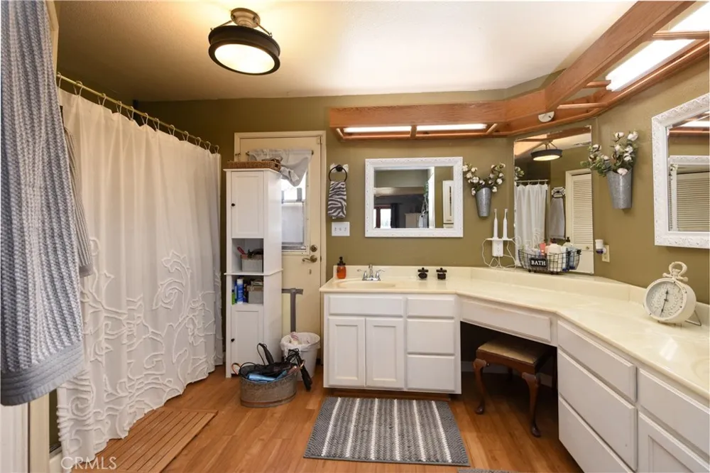 1529 Olive Ramona, CA 92065