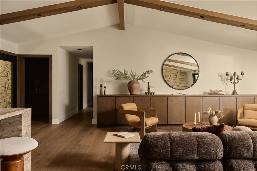 3655 Wrightwood Studio City, CA 91604
