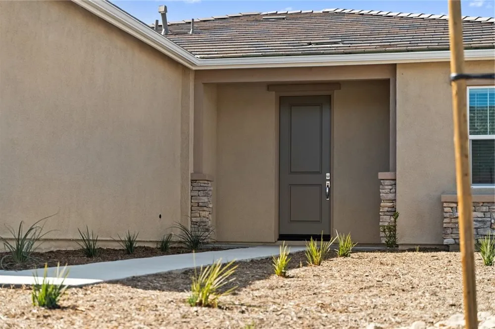 3334 Larson Lane San Jacinto, CA 92582