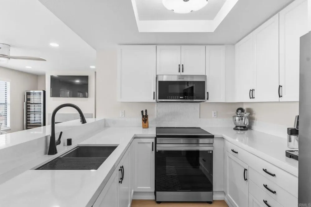 3961 Hortensia Street #H10 San Diego, CA 92110