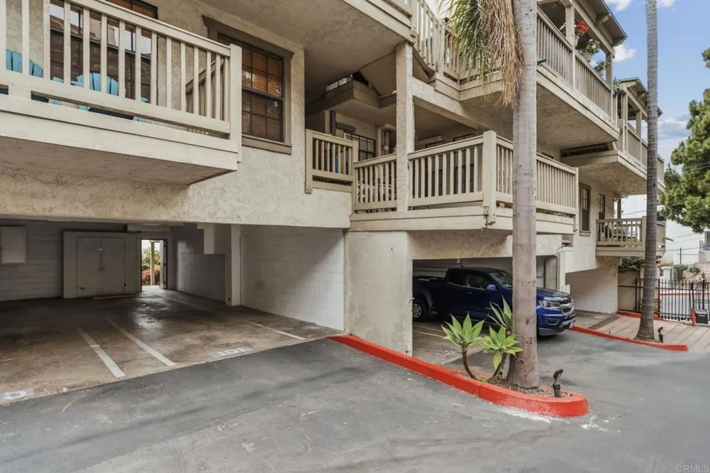 3961 Hortensia Street #H10 San Diego, CA 92110
