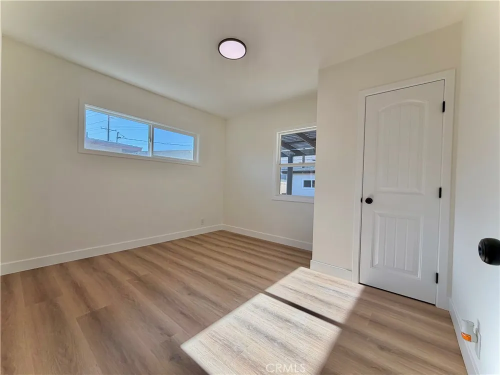 682 E La Verne Avenue Pomona, CA 91767