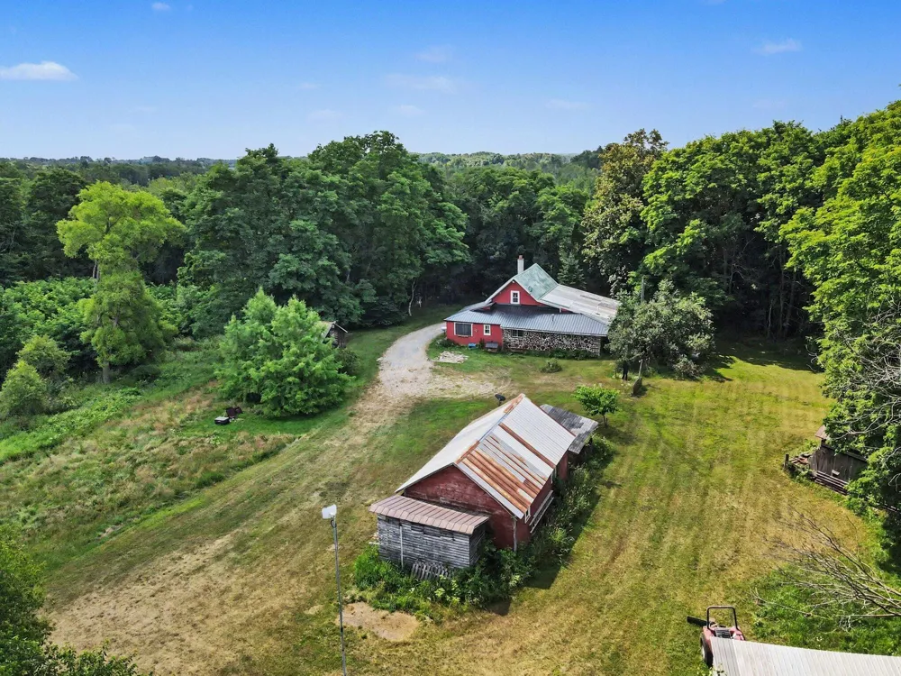 4660 E Beyer Road Fountain, MI 49410