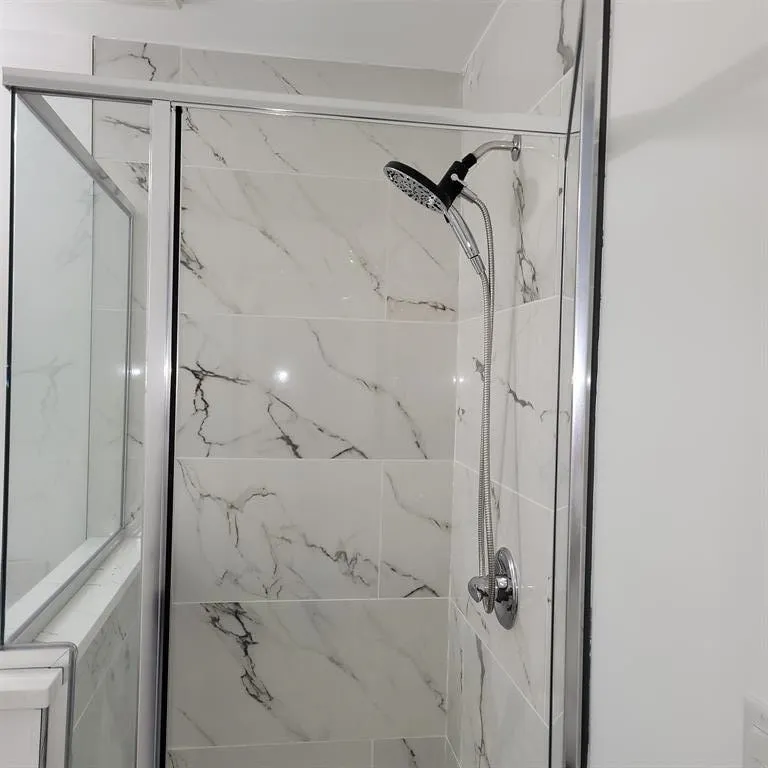6777 Dandison Boulevard West Bloomfield Charter Township, MI 48324