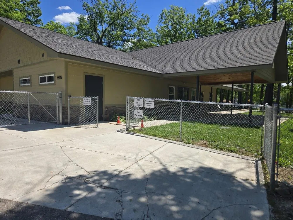6777 Dandison Boulevard West Bloomfield Charter Township, MI 48324