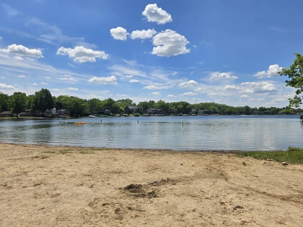 6777 Dandison Boulevard West Bloomfield Charter Township, MI 48324