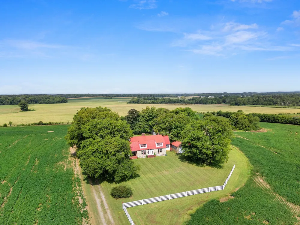 3600 Nashville Hwy Lewisburg, TN 37091