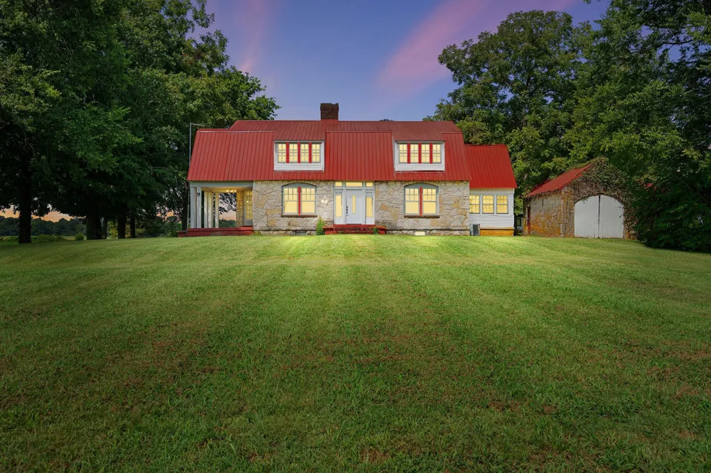 3600 Nashville Hwy Lewisburg, TN 37091