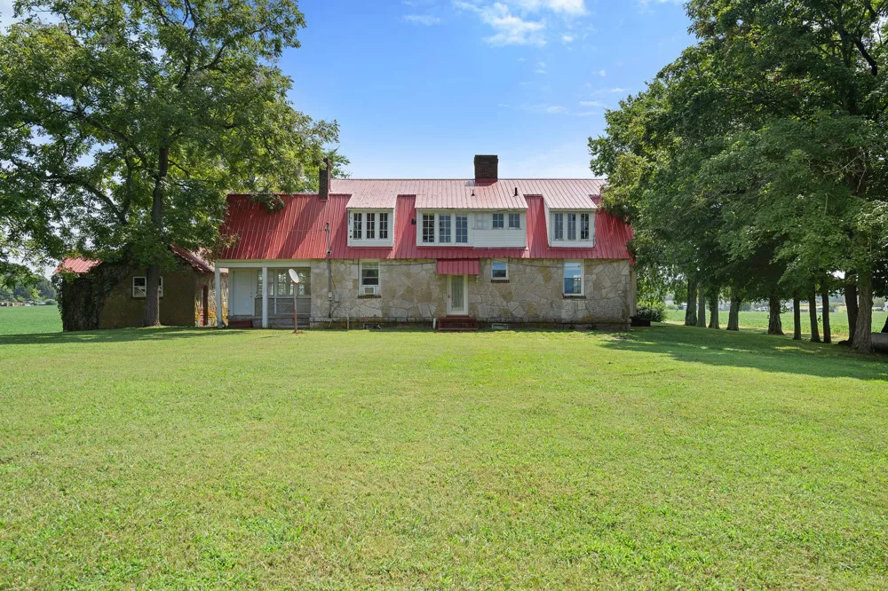 3600 Nashville Hwy Lewisburg, TN 37091