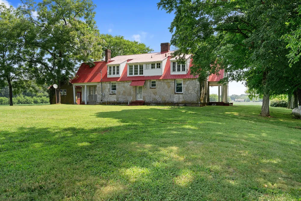 3600 Nashville Hwy Lewisburg, TN 37091