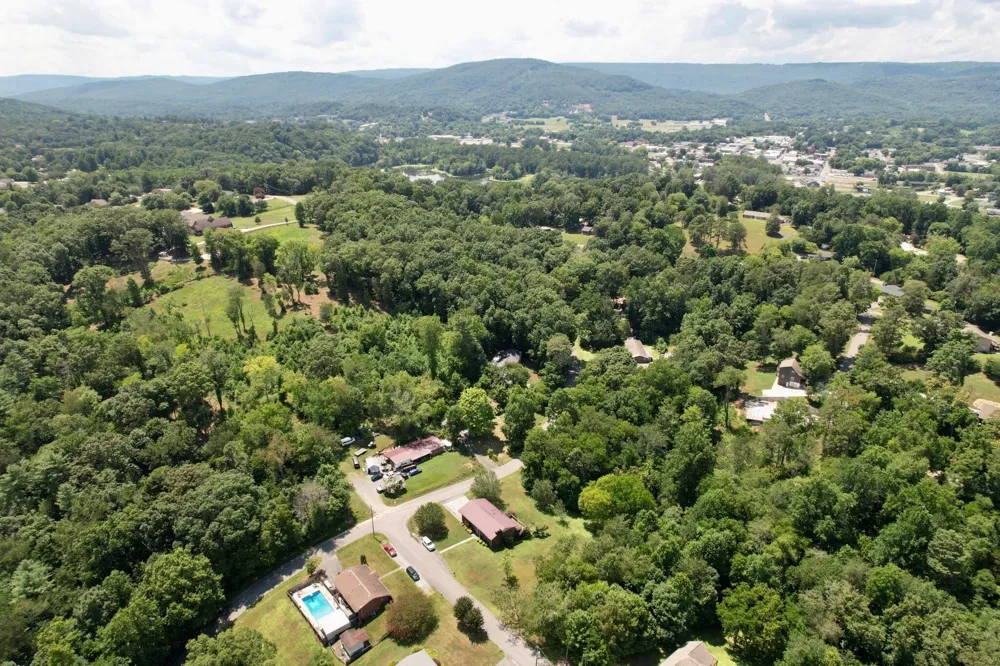111 Hutton Court Dayton, TN 37321