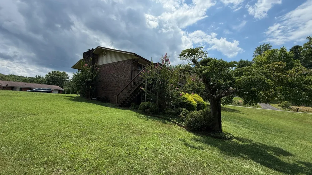 111 Hutton Court Dayton, TN 37321
