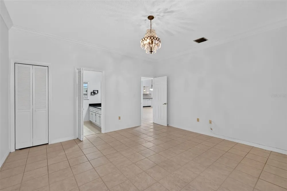 1111 LAKESHORE DRIVE #C3 Eustis, FL 32726
