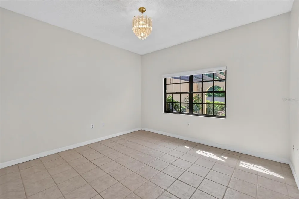 1111 LAKESHORE DRIVE #C3 Eustis, FL 32726