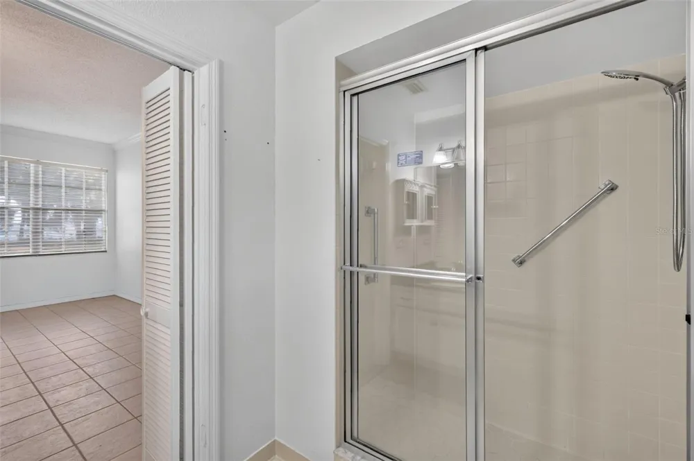 1111 LAKESHORE DRIVE #C3 Eustis, FL 32726