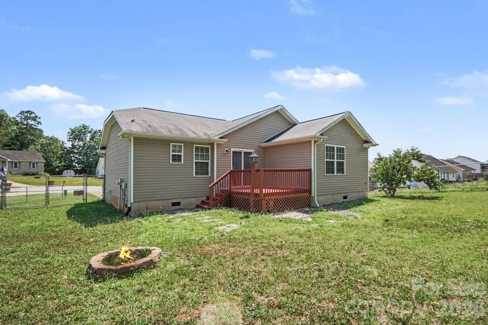 257 Periwinkle Street Lincolnton, NC 28092