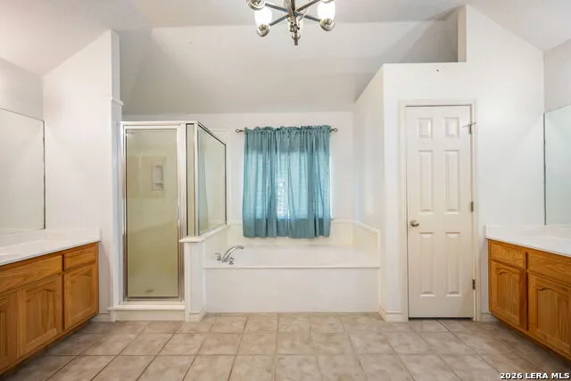 112 LEGACY TRCE La Vernia, TX 78121