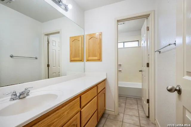 112 LEGACY TRCE La Vernia, TX 78121