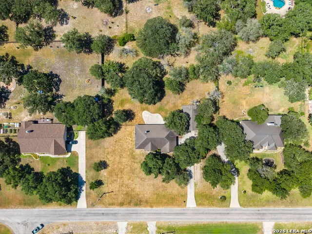 112 LEGACY TRCE La Vernia, TX 78121