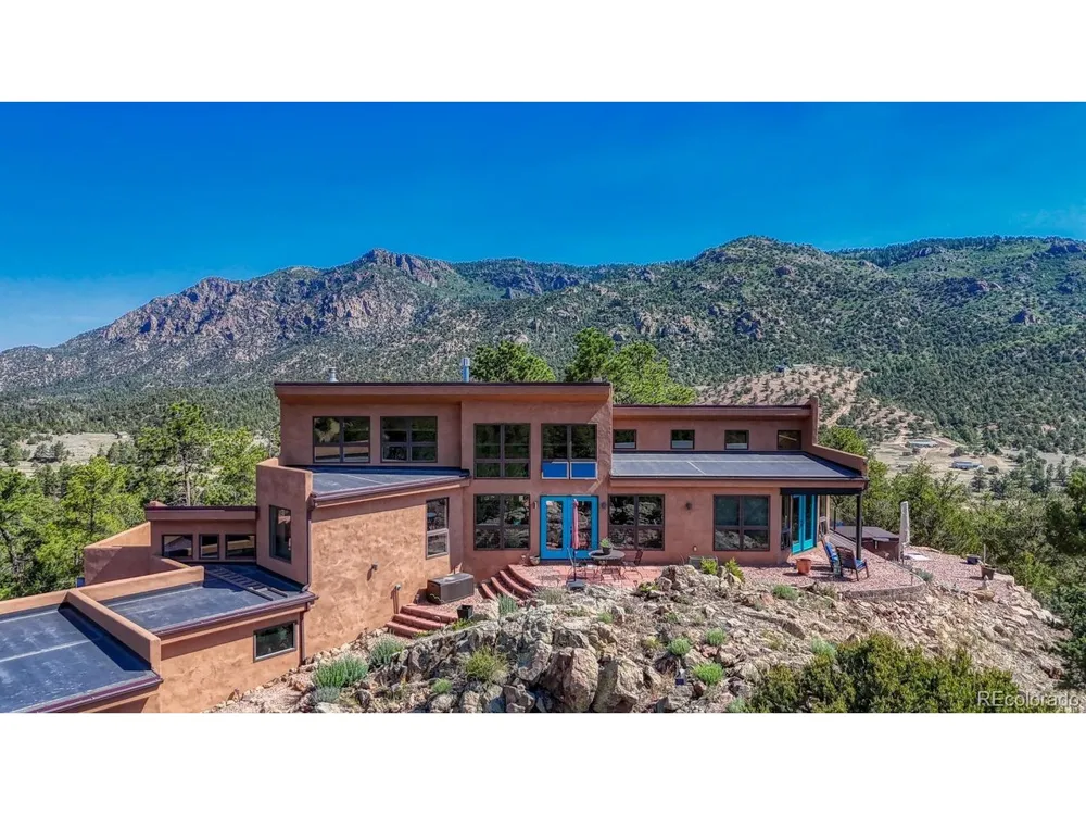 300 Sangre Way Canon City, CO 81212