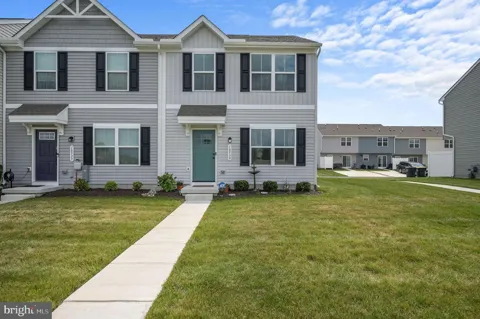 10539 PRICE DRIVE