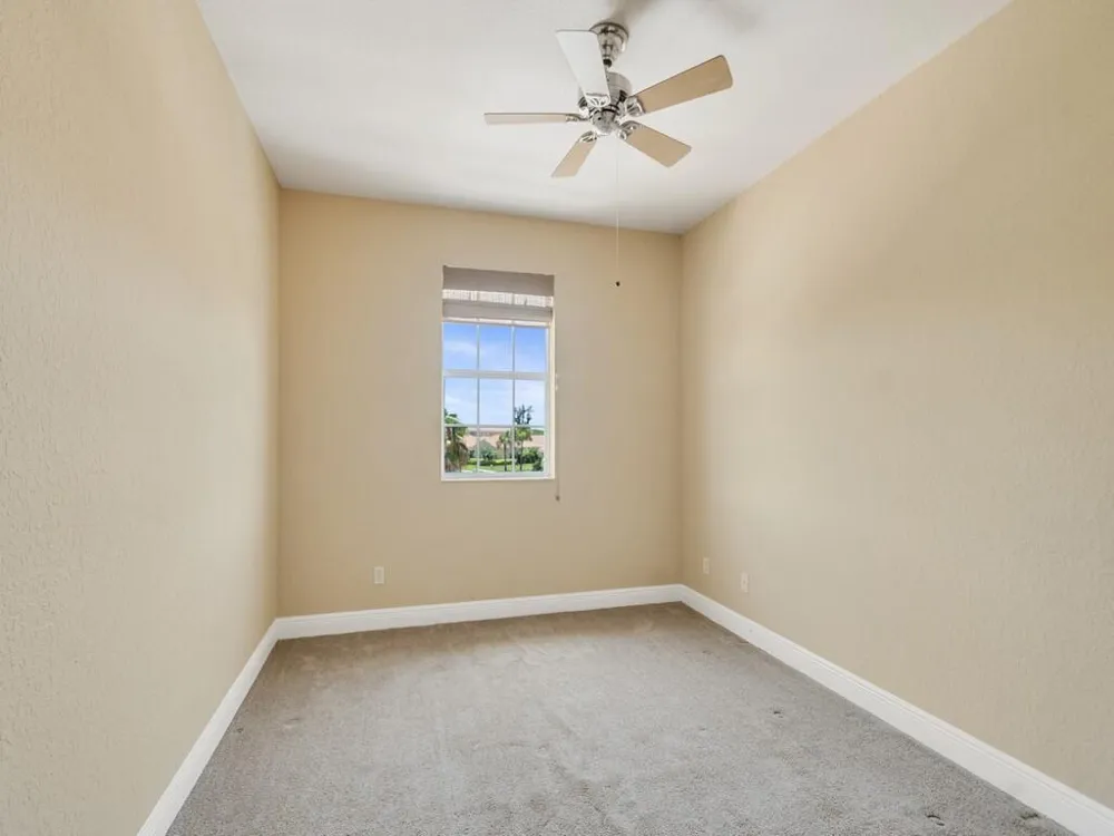 1189 Normandie Way Vero Beach, FL 32960