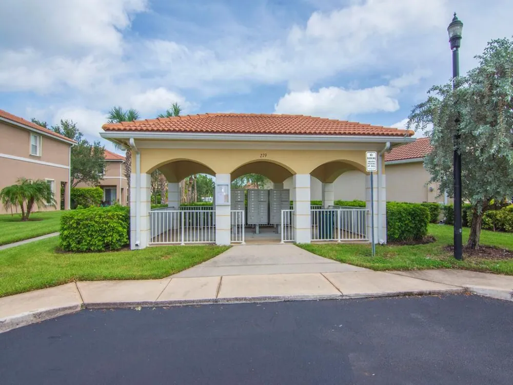 1189 Normandie Way Vero Beach, FL 32960