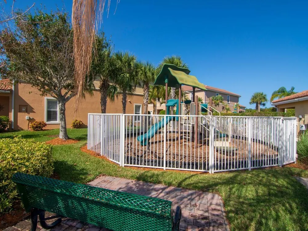 1189 Normandie Way Vero Beach, FL 32960