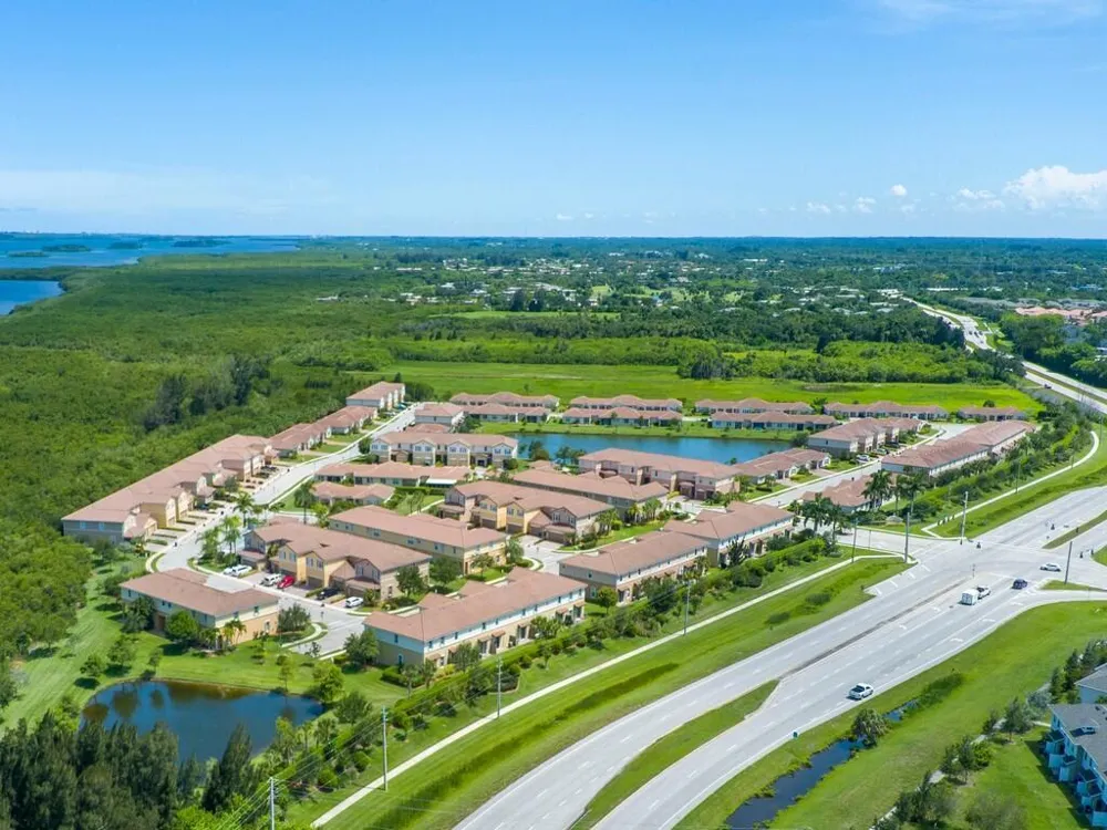 1189 Normandie Way Vero Beach, FL 32960