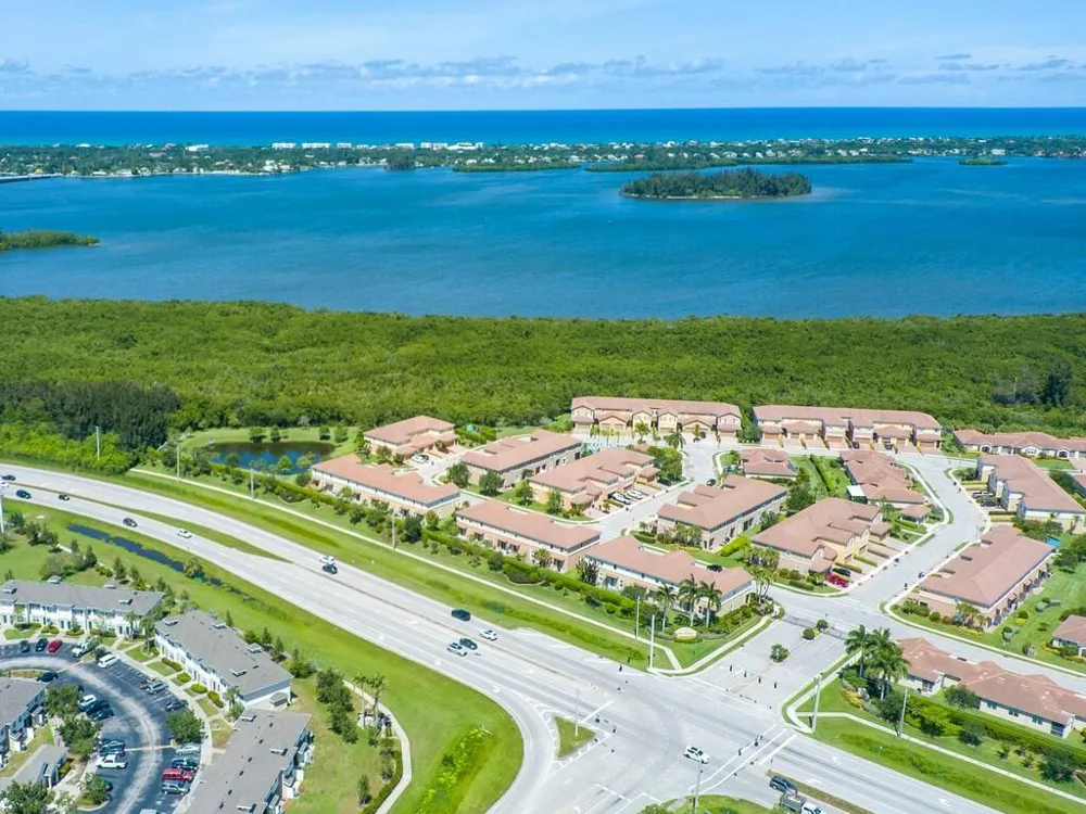 1189 Normandie Way Vero Beach, FL 32960