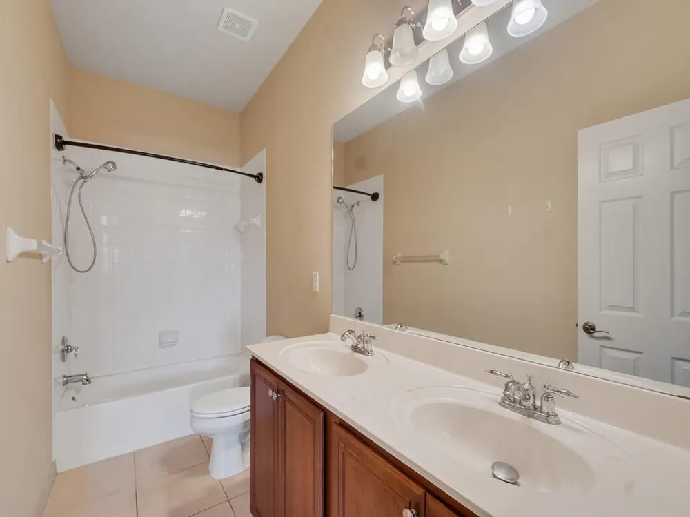 1189 Normandie Way Vero Beach, FL 32960
