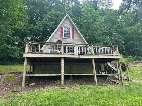 152 Rocky Acres Rd