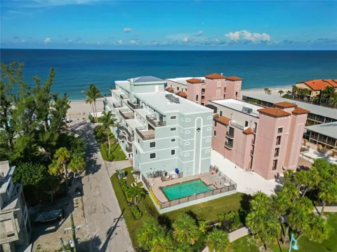 50 MEREDITH DRIVE #8