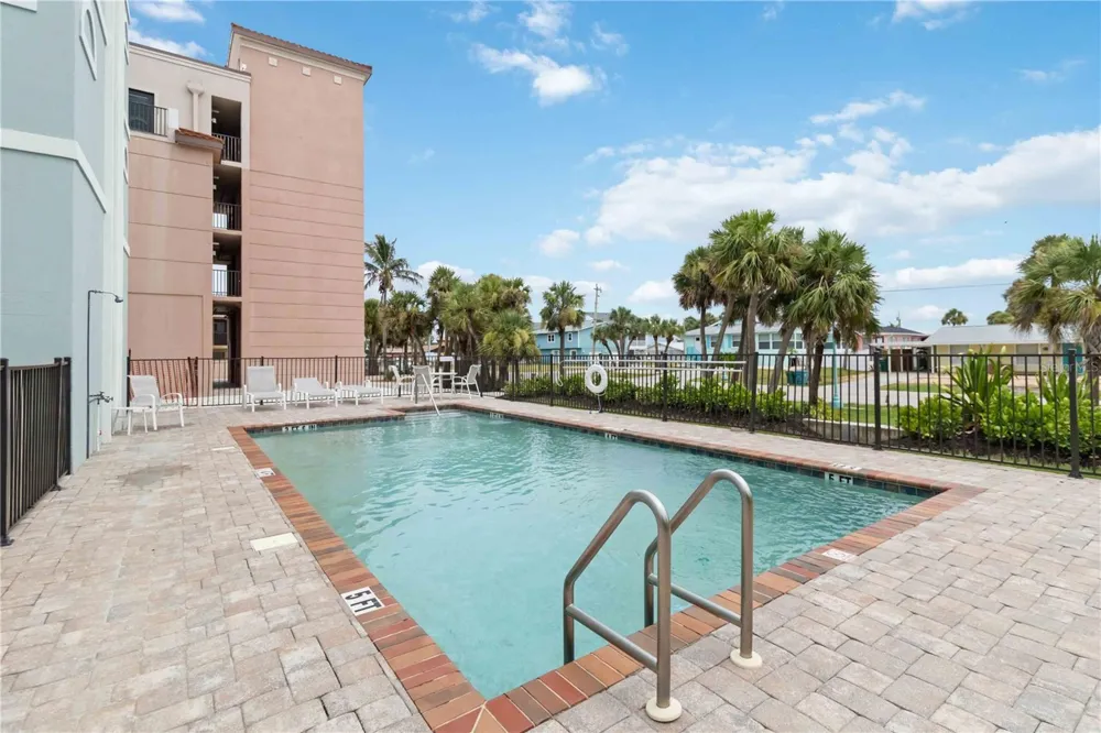 50 MEREDITH DRIVE #8 Englewood, FL 34223