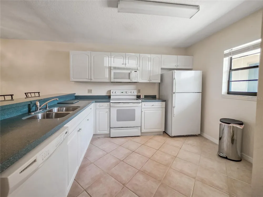 175 KINGS HIGHWAY #Bldg 3 UNIT 314 Punta Gorda, FL 33983