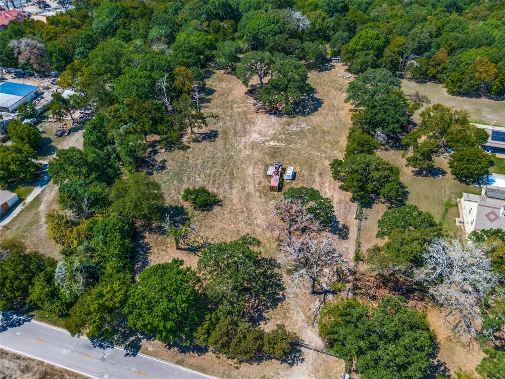 4105 Hickory Tree Road Balch Springs, TX 75180