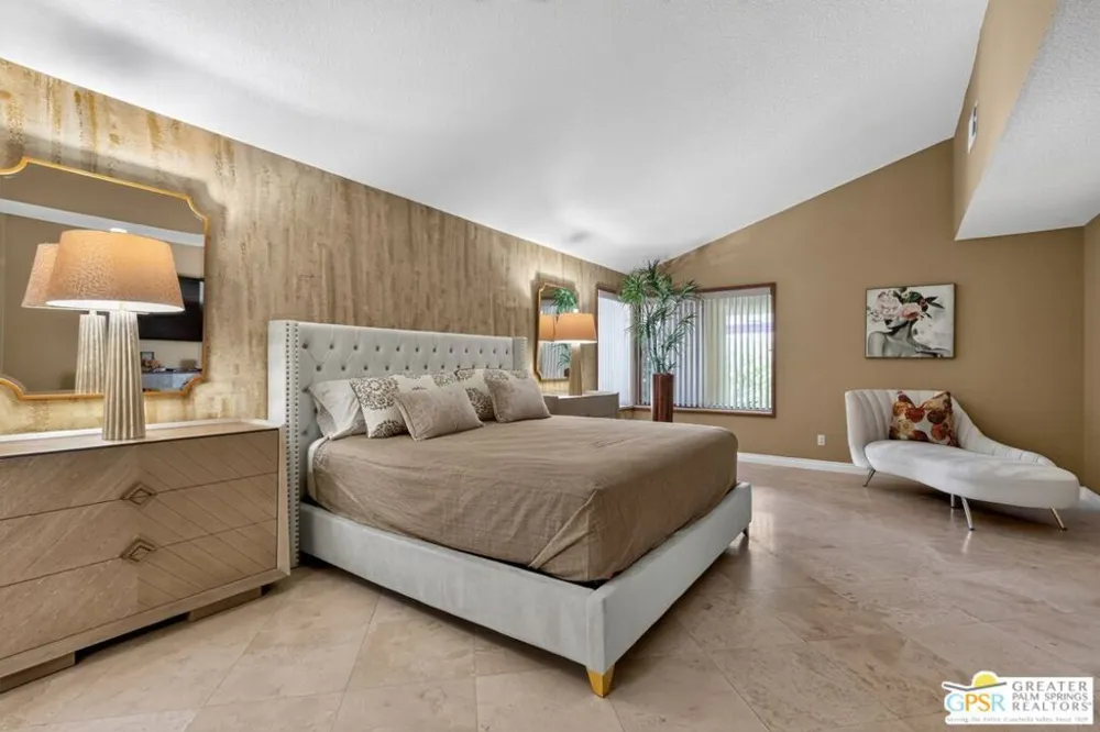 216 Kavenish Drive Rancho Mirage, CA 92270