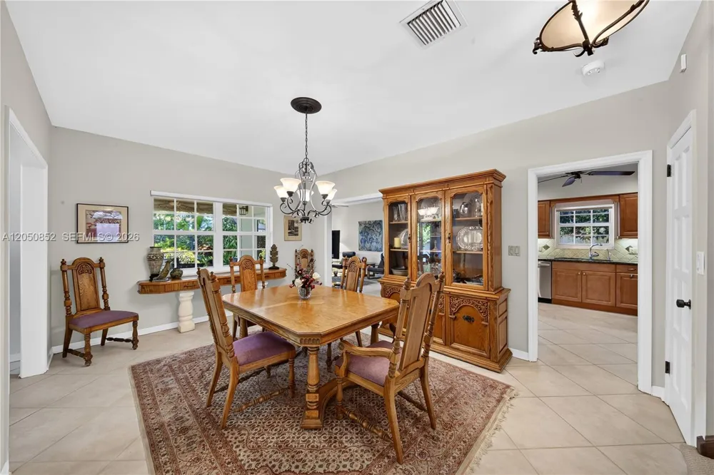 4820 Campo Sano Ct Coral Gables, FL 33146