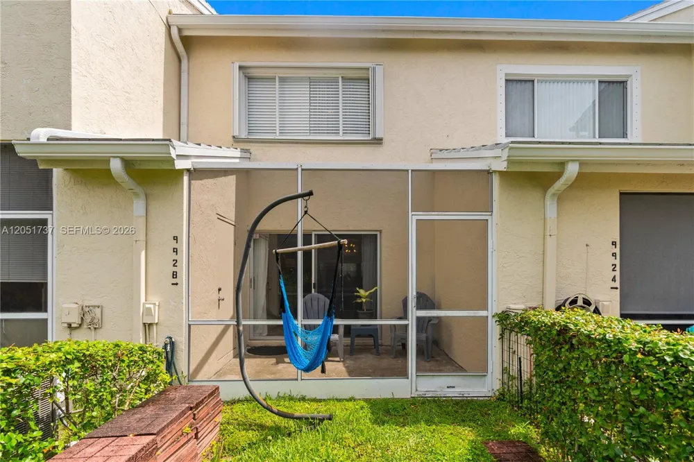 9928 NW 57th Manor Coral Springs, FL 33076